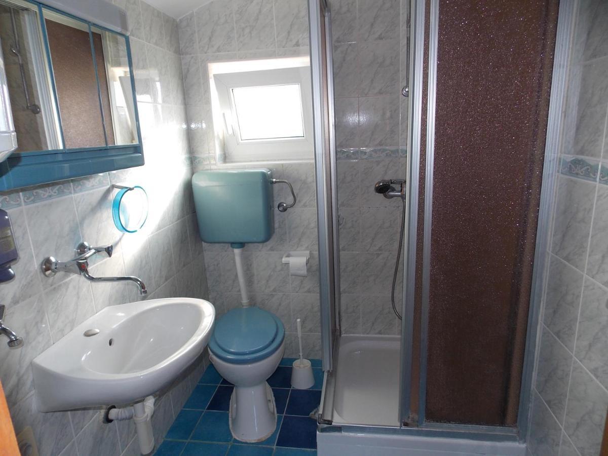 Apartments Miro Корнич Екстер'єр фото